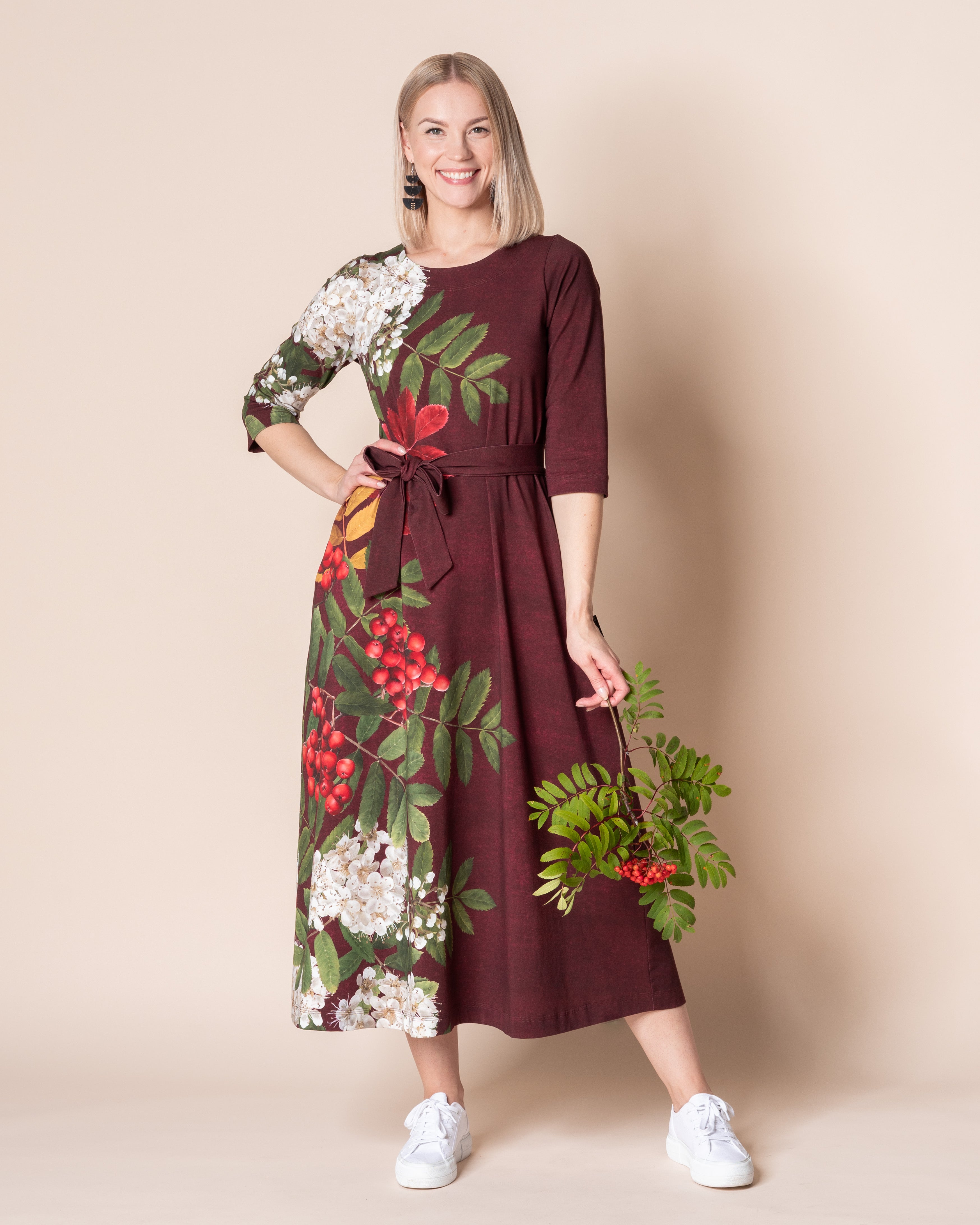 UNELMA dress, Giant pihlaja - deep wine