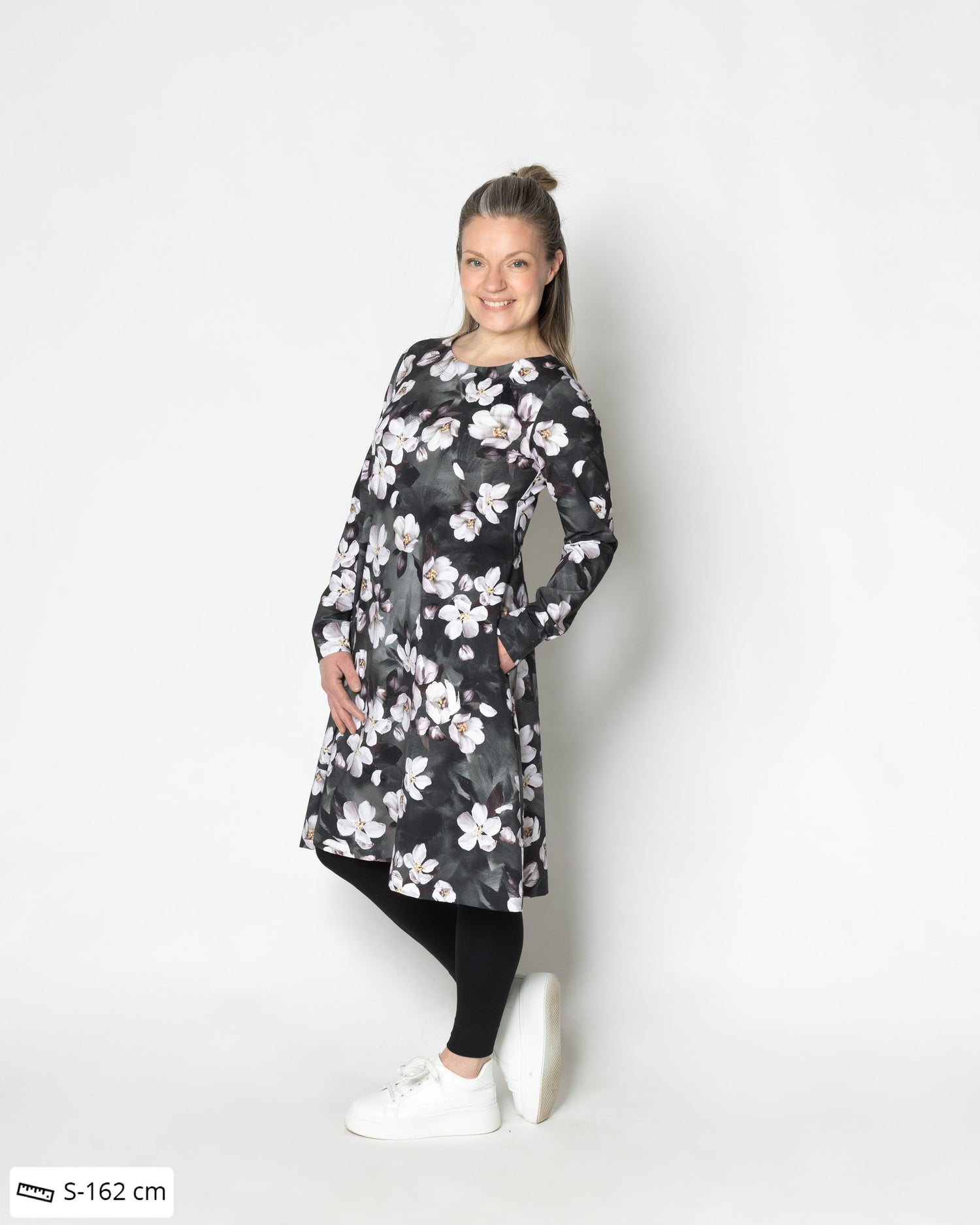 DRESS tunic, Omenankukkia - light