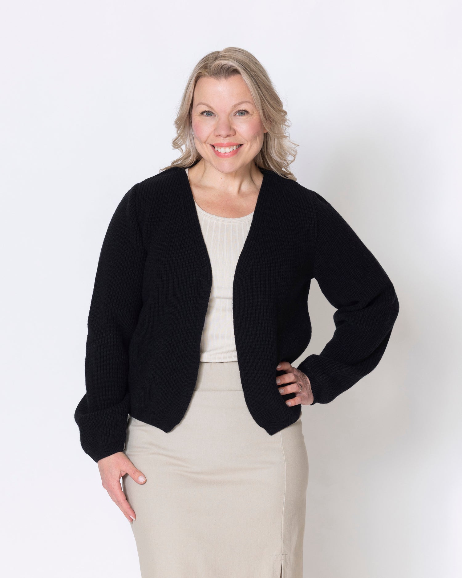 NEULE cardigan - merino, black