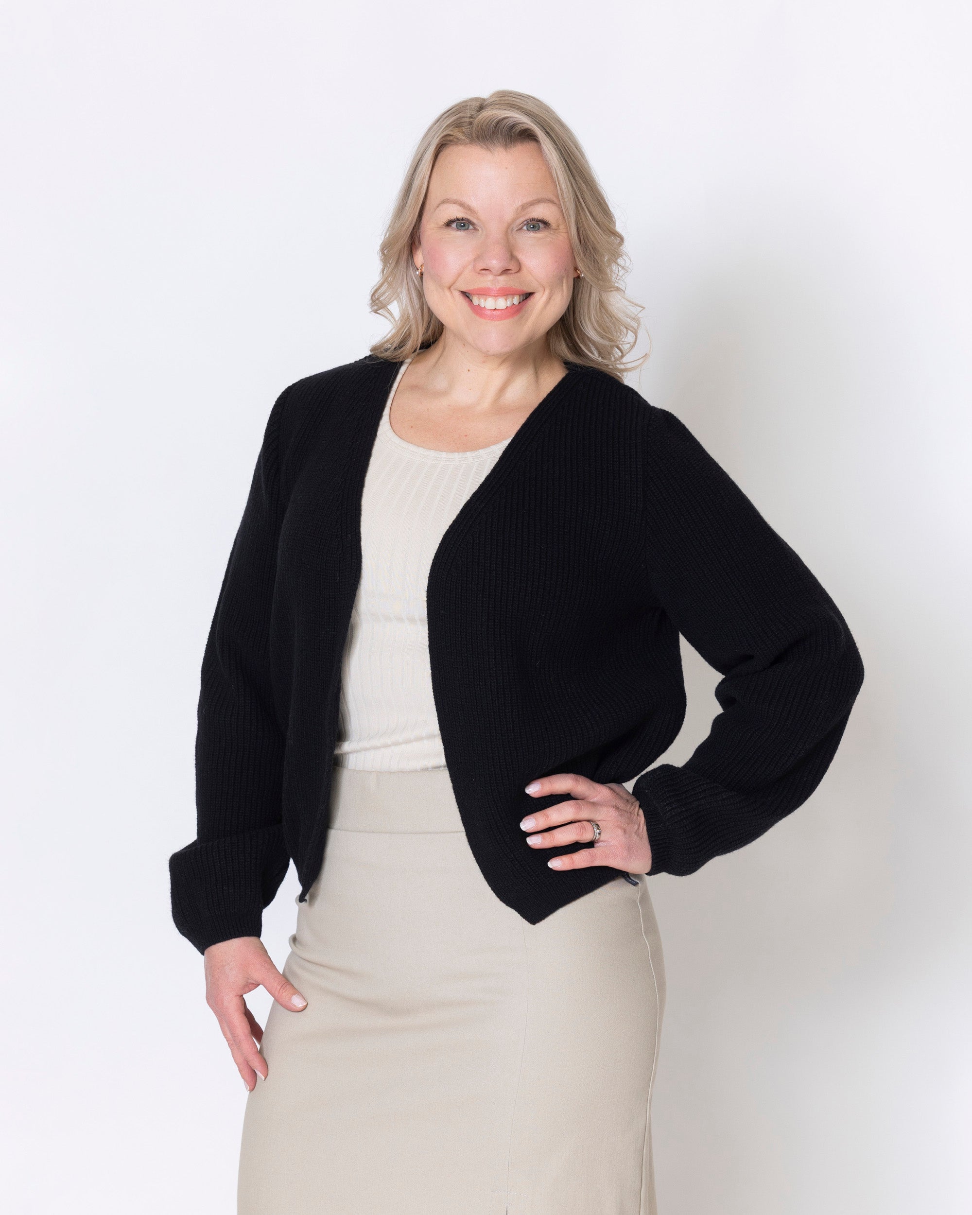 NEULE cardigan - merino, black