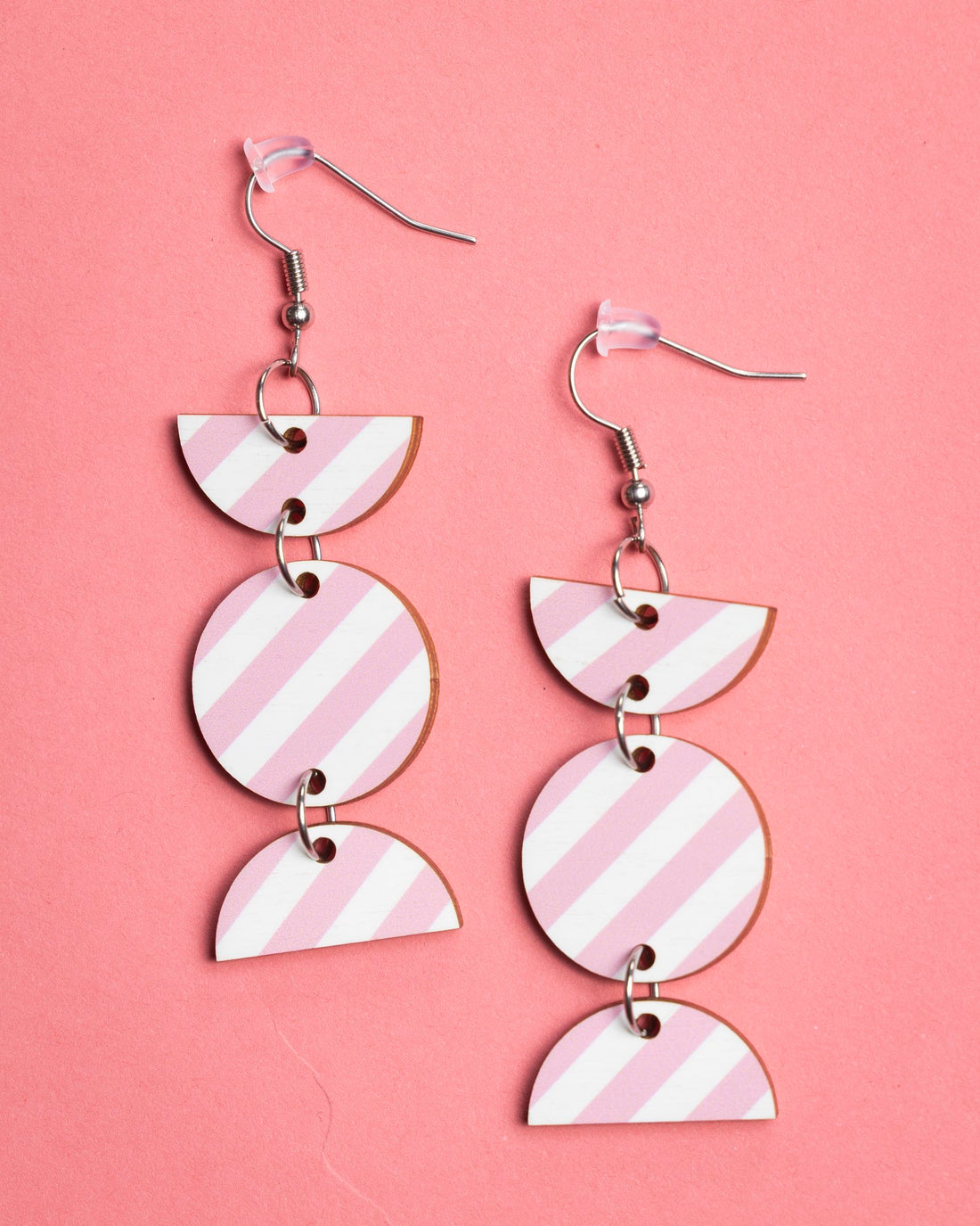 Earrings, Raita - light pink hanging, hook