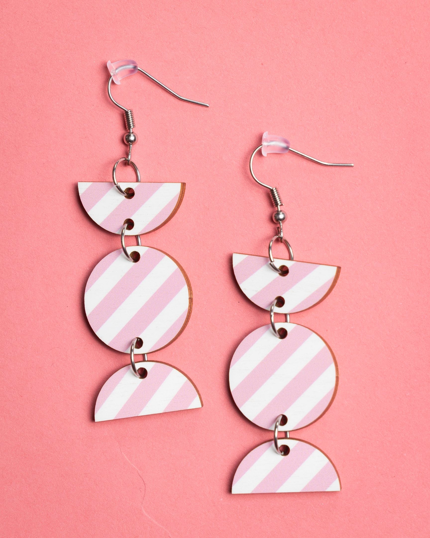 Earrings, Raita - light pink hanging, hook