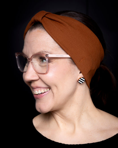 Bow headband, brown