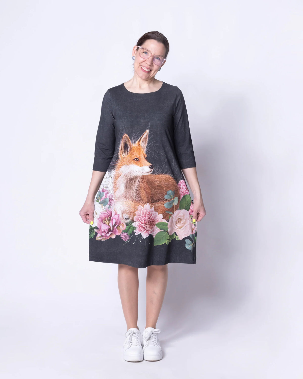 IISI dress, Kukkakimppu ja kettu - grey