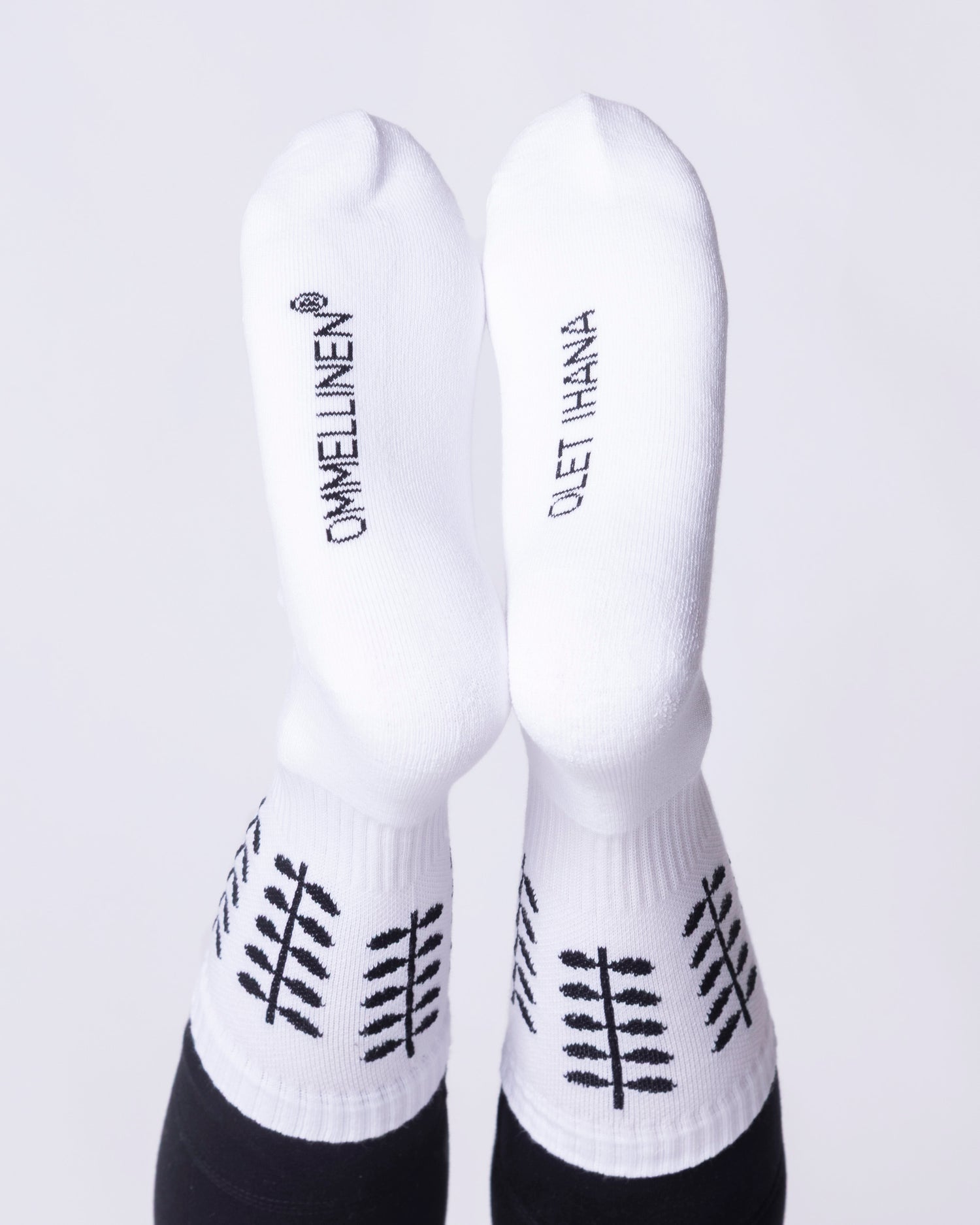 Ommellinen socks, white