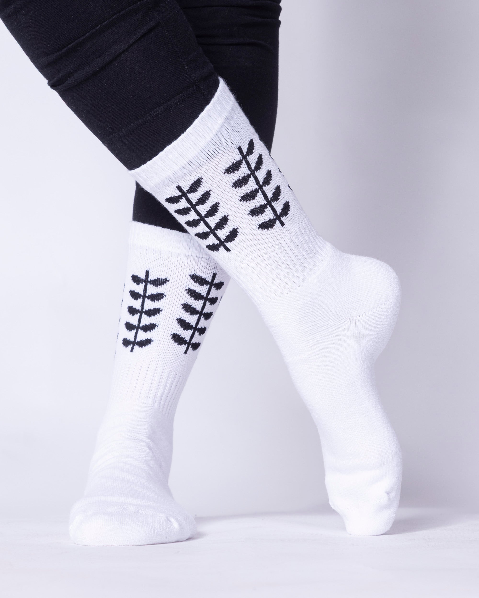 Ommellinen socks, white