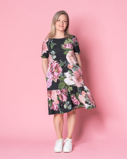 WHOOPS! FRILLA dress - short, Kukkakimppu - black - S