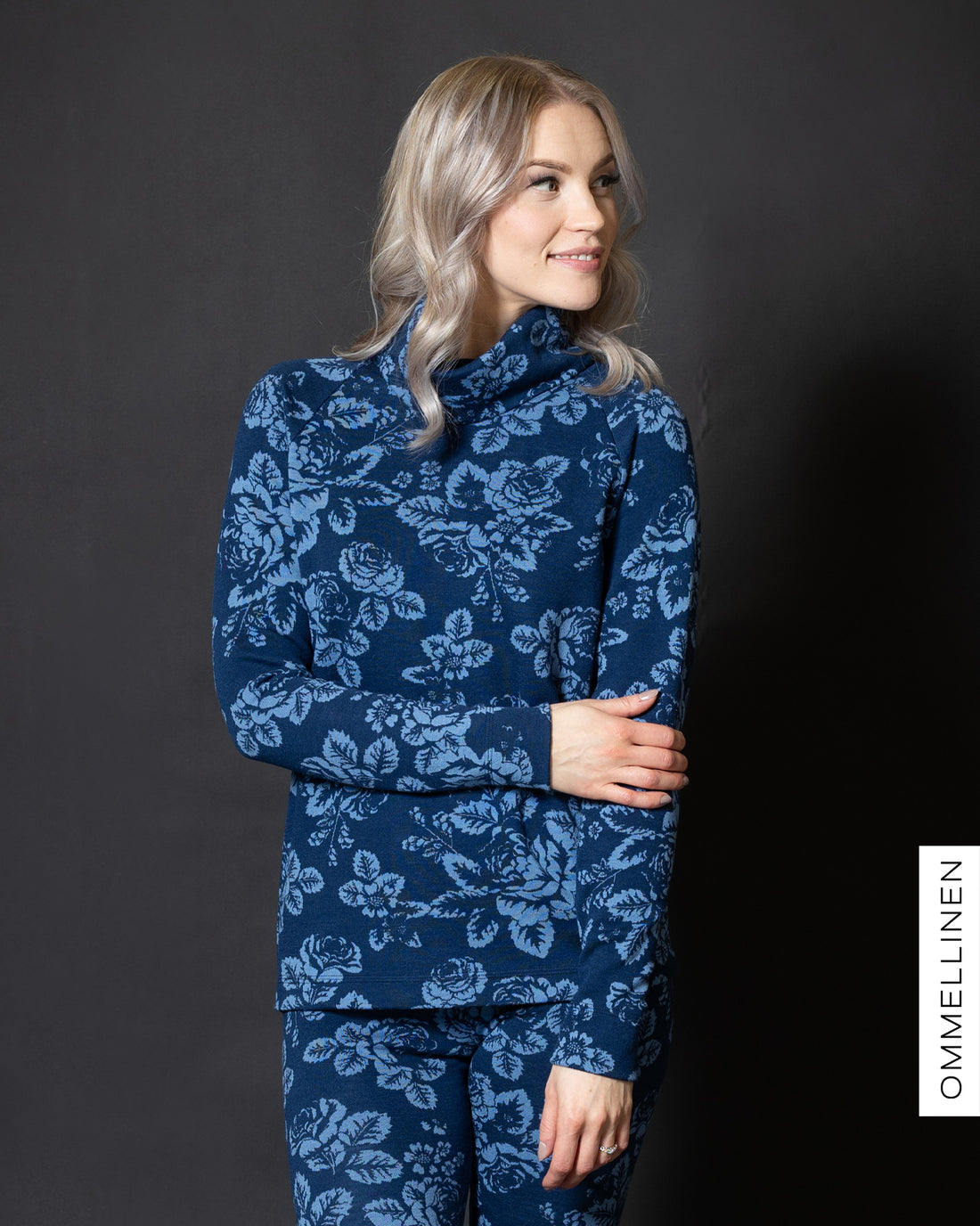 MERINO polo, Babushka Roses - blue