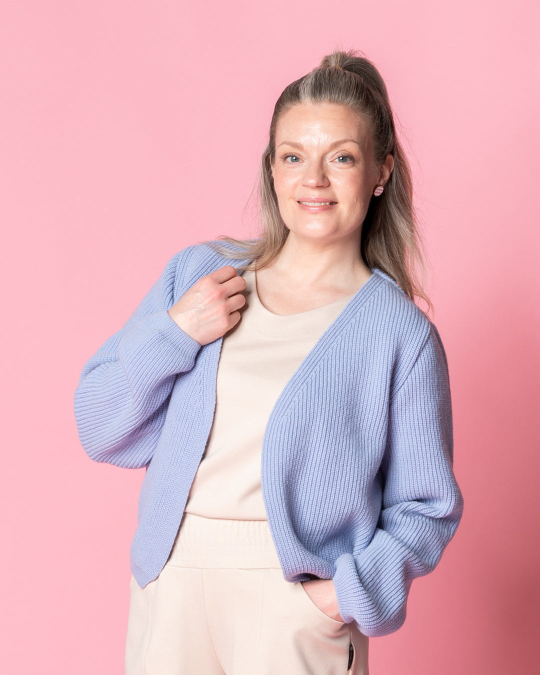 NEULE cardigan - merino, light blue