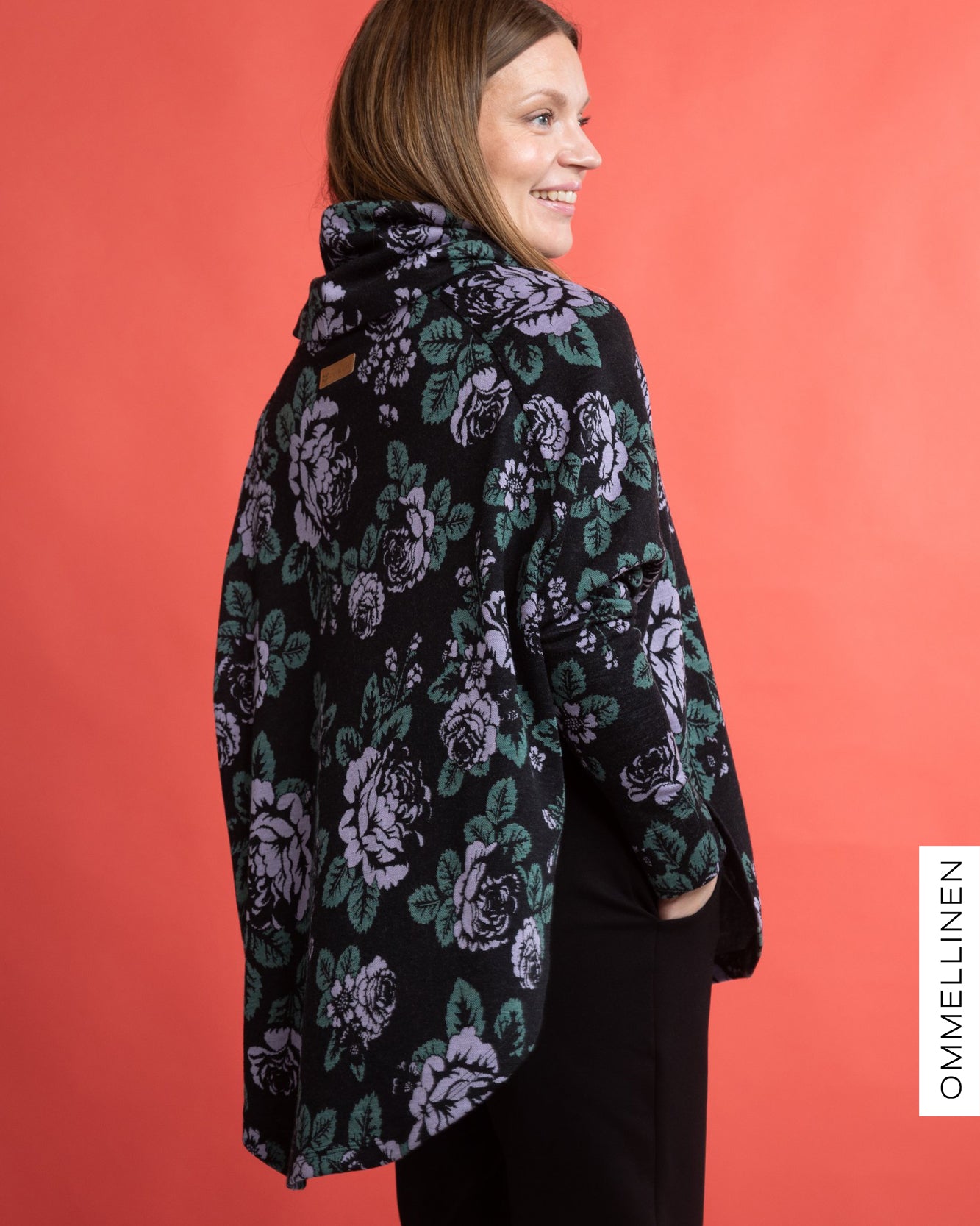 PANCHO, Babushka Roses - black/green/lilac