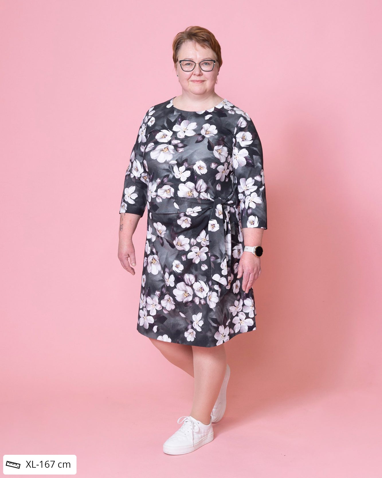 SOLMU dress, Omenankukkia - light